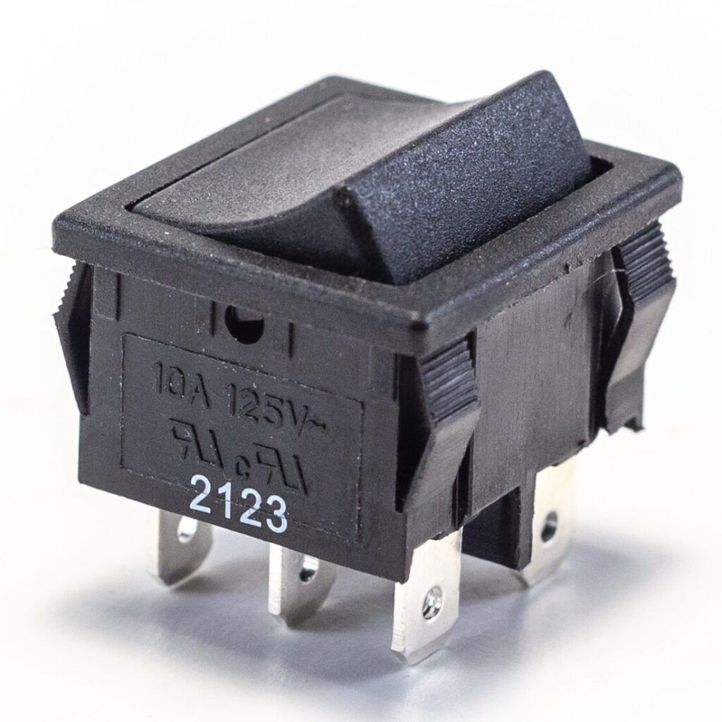 RA4 Series Illuminated, Power Rocker Switch with PVC Cap